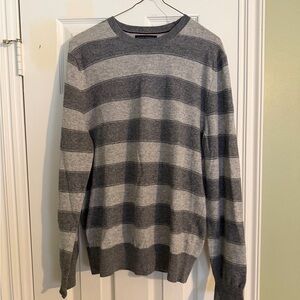 Banana Republic Men's Gray Striped Sweater